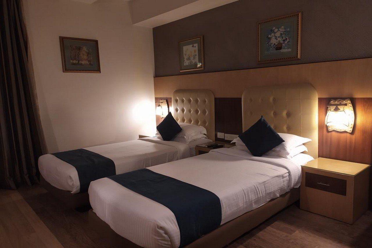 Hotel Silicrest Bangalore Buitenkant foto