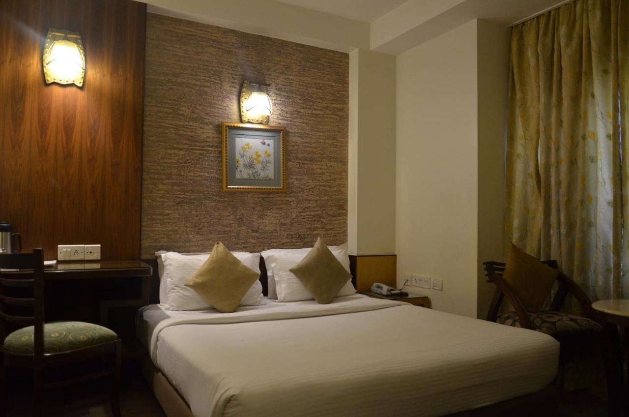 Hotel Silicrest Bangalore Buitenkant foto