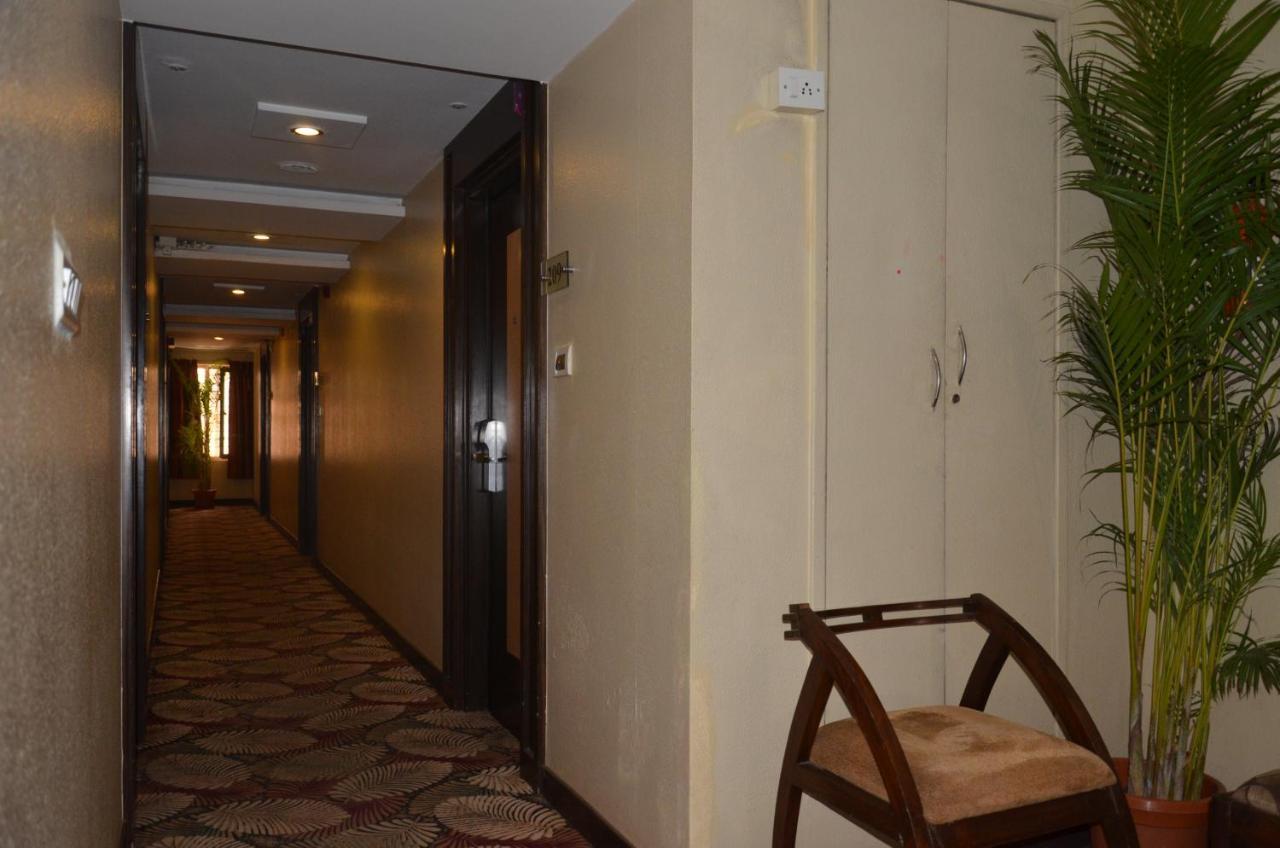 Hotel Silicrest Bangalore Buitenkant foto